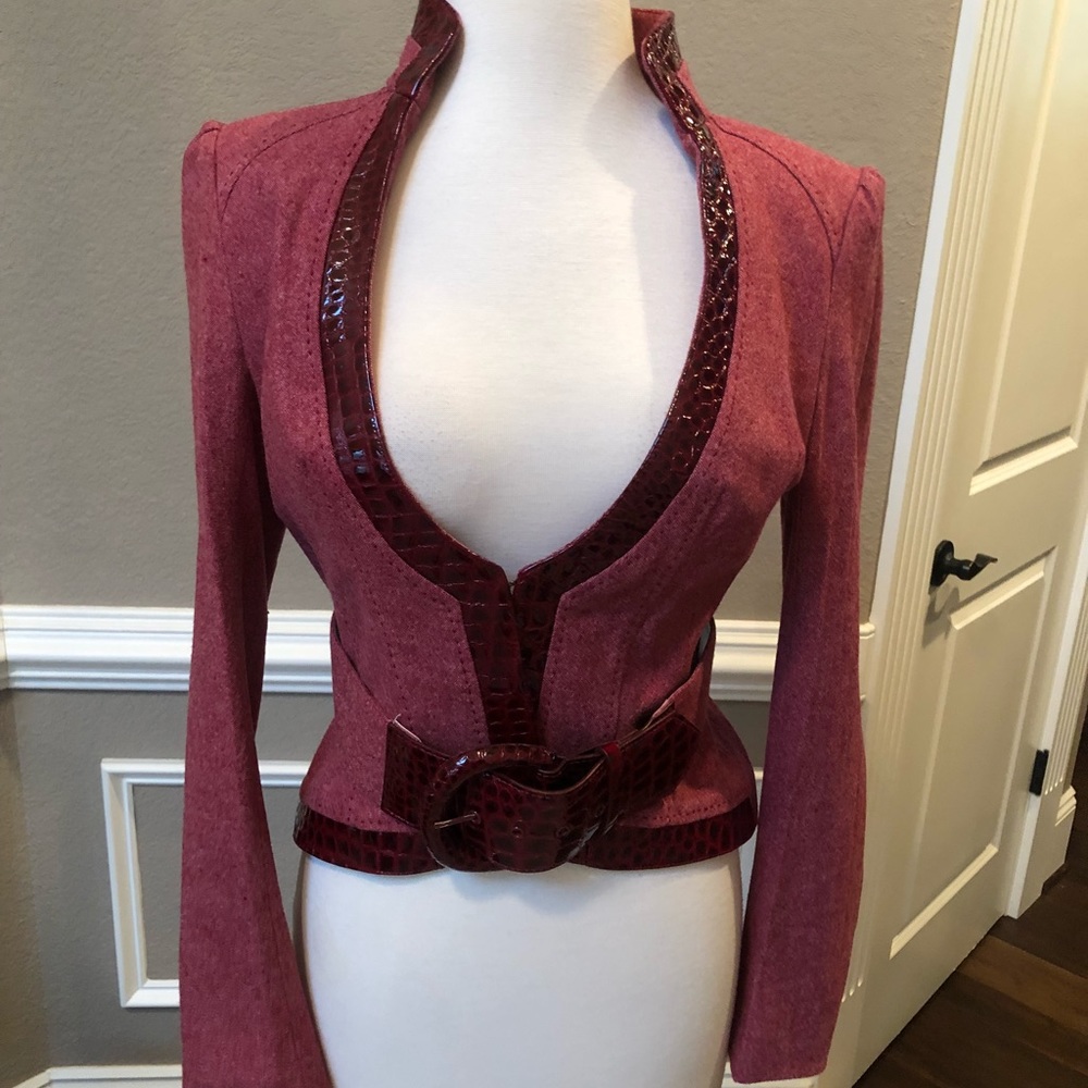 NWT Bebe Red Croc and Paten Leather Trim Size 8